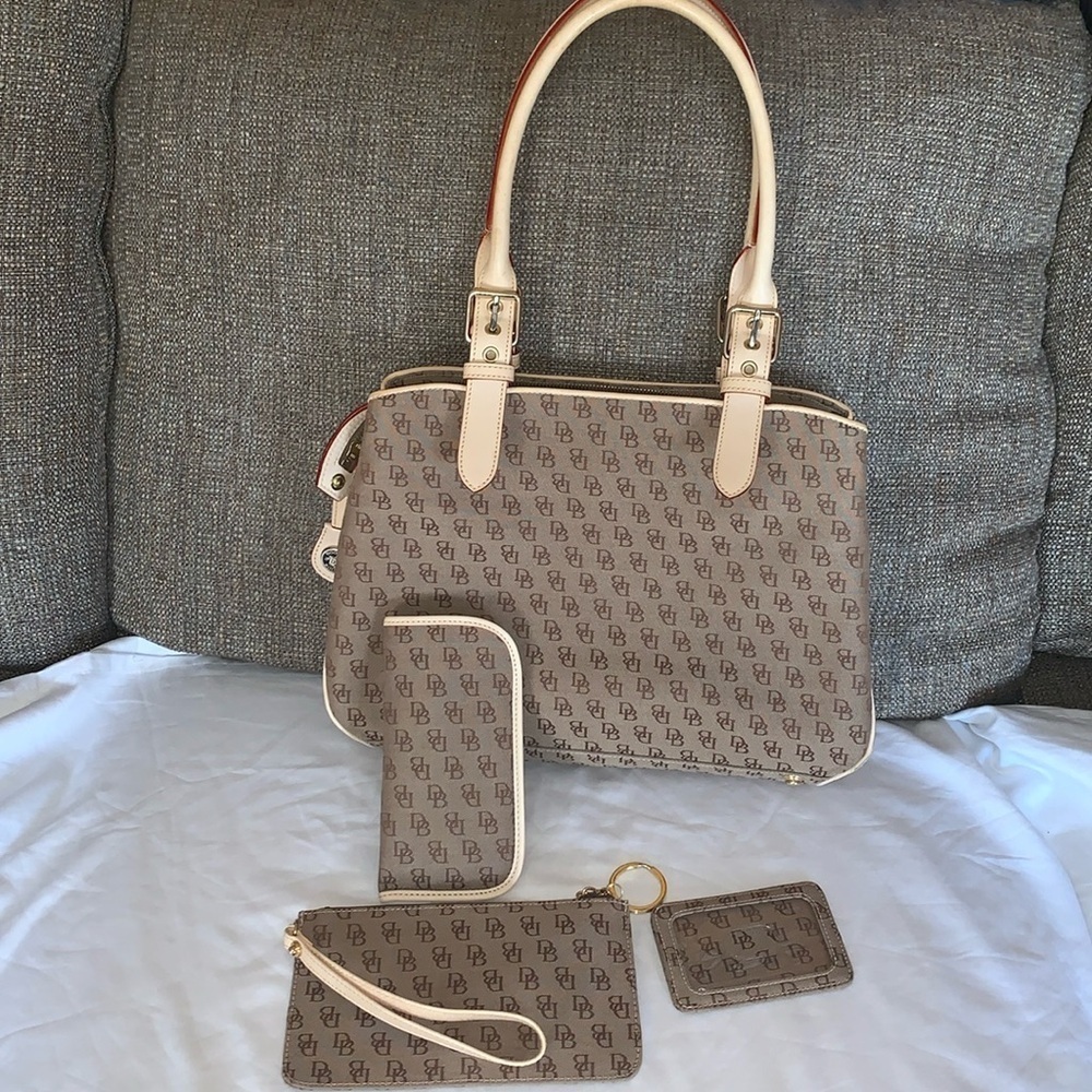 Gently Loved Vintage Dooney and Bourke Buckle Satchel Bundle